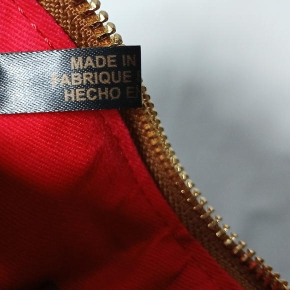 Dooney And Bourke New England Patriots Leather Wristlet. - Picture 6 of 7